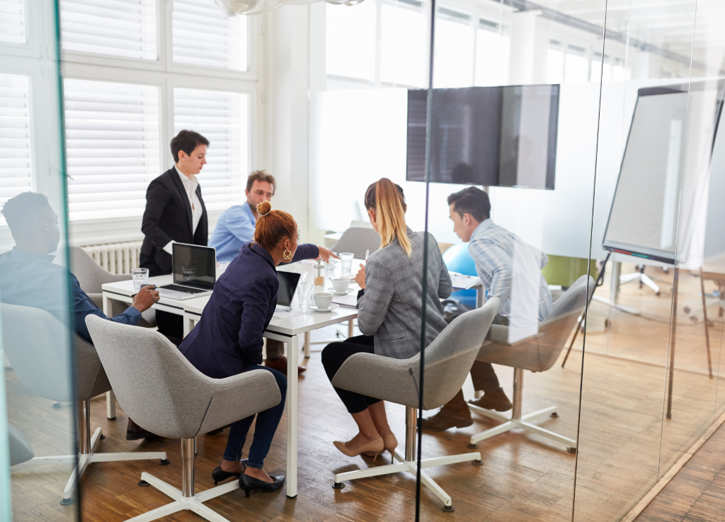 pourquoi mettre en place un sirh ? une des raison peut être la surcharge administrative de vos Ressources Humaines